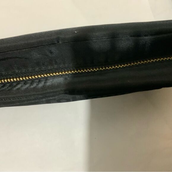 Paco Rabanne Toiletry Bag New - Picture 3 of 13